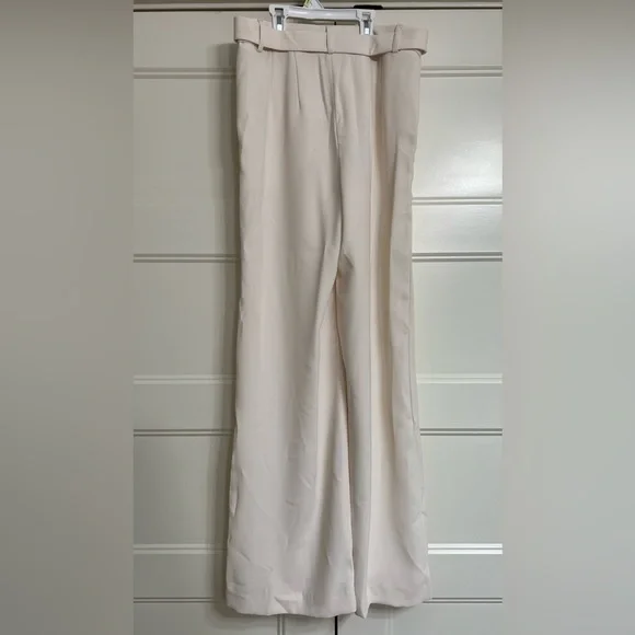 Express - Picture 3 of 3